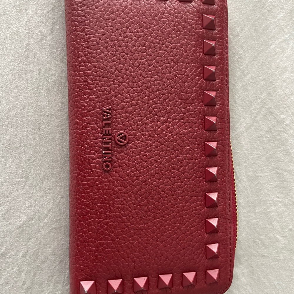 Valentino wallet